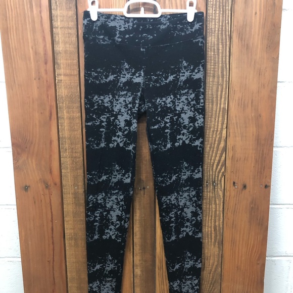 Charlotte Russe size small workout leggings - Picture 3 of 7